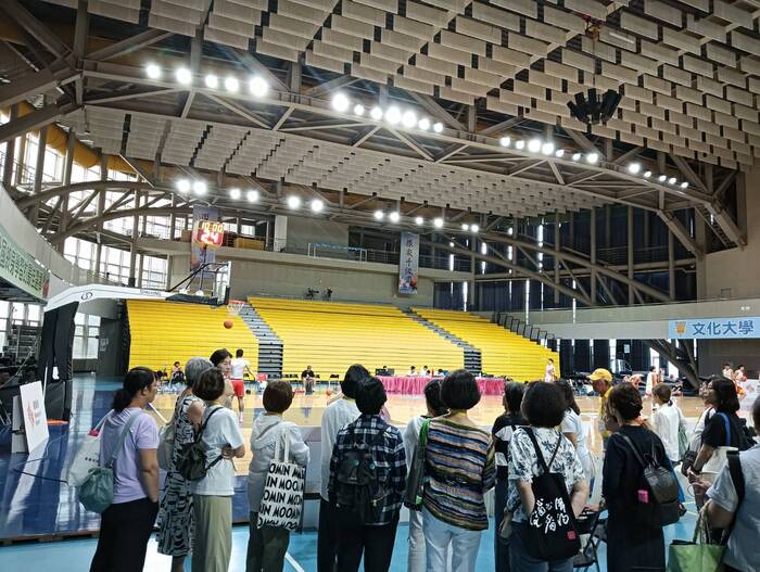 體育館導覽圖片